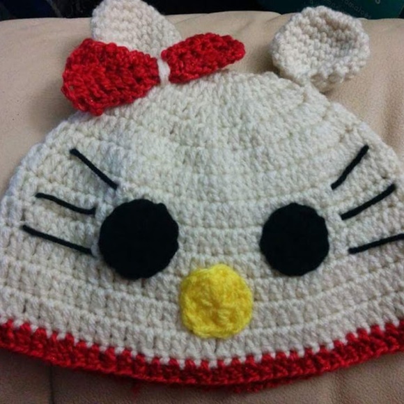 Hello Kitty Beanie - Picture 3 of 4